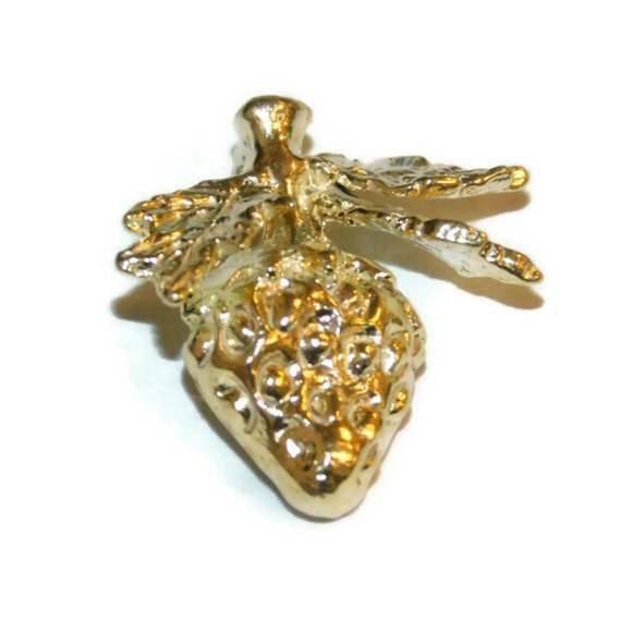 Small Strawberry Charm Pendant 14k Yellow Gold!!